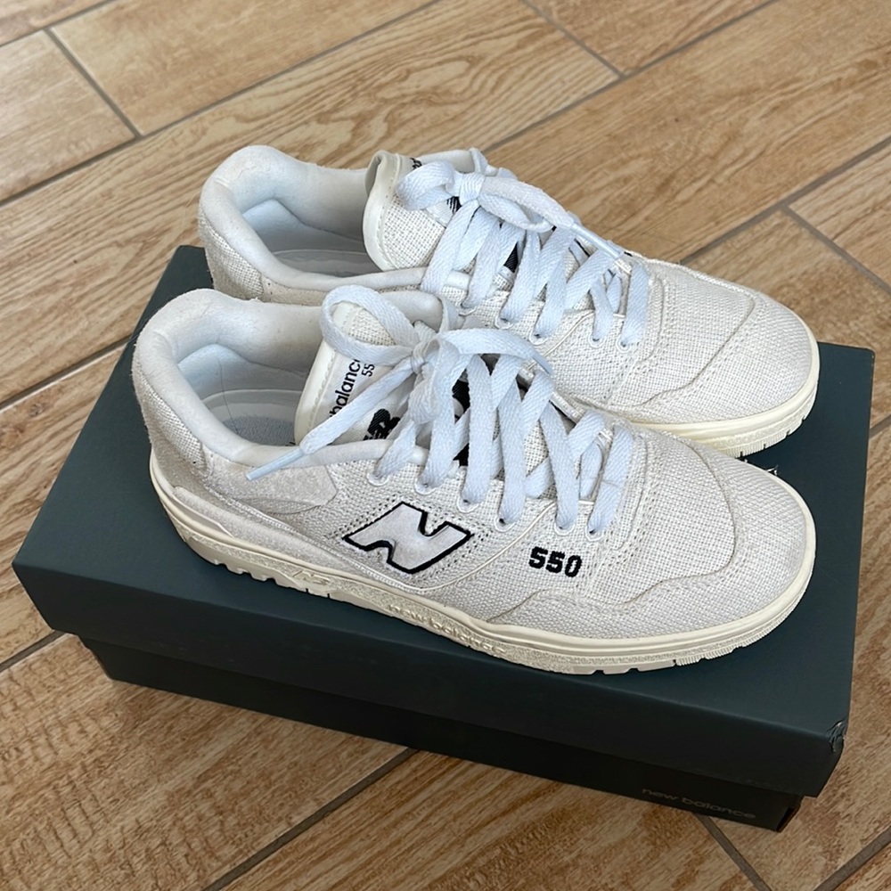 New Balance 550